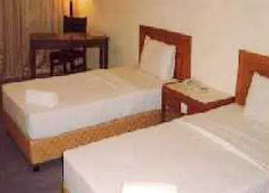 Folkmeldrum Hotel Johor Bahru 3*,